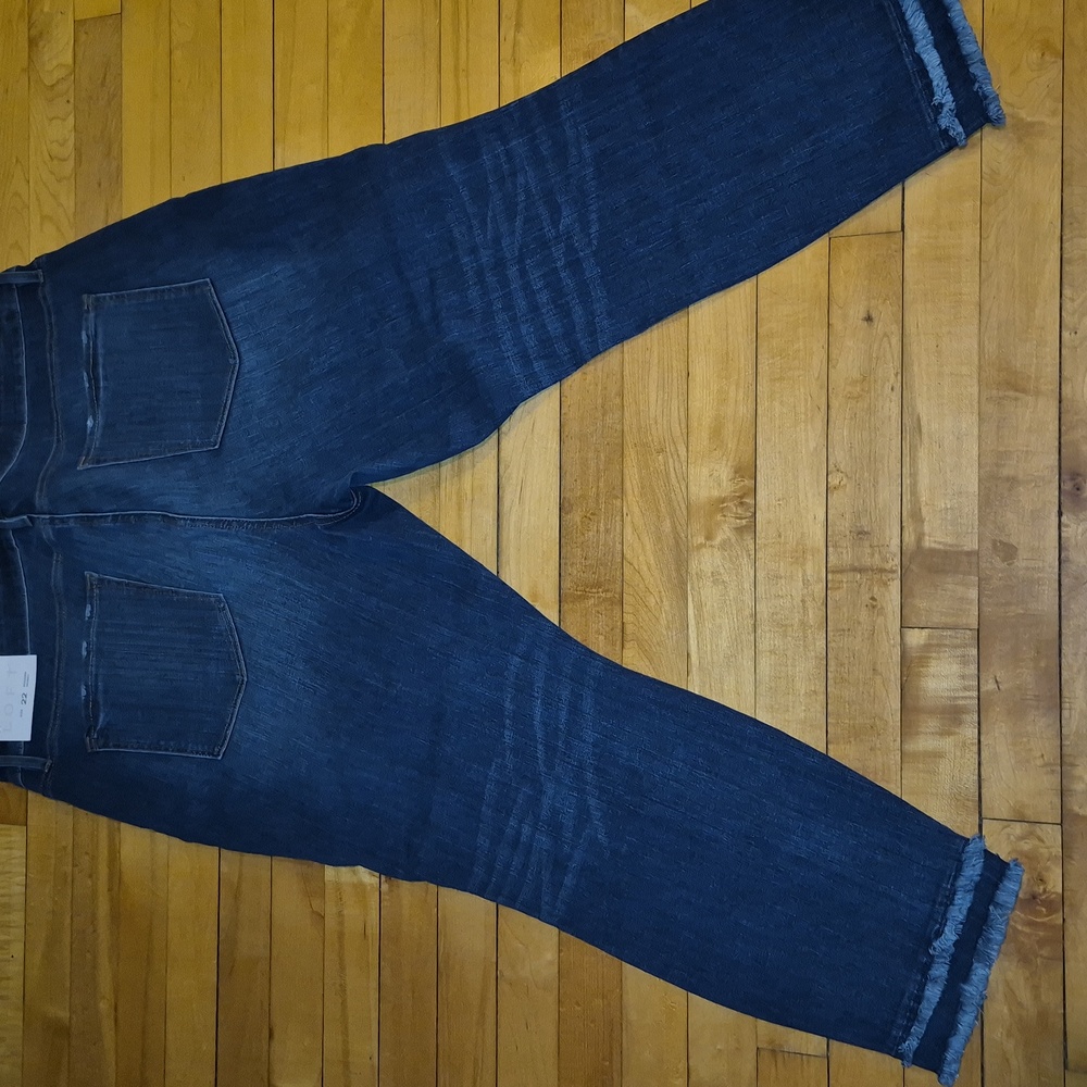 LOFT, MODERN SKINNY JEANS.  NWT, SIZE 22 PLUS. - Picture 8 of 12